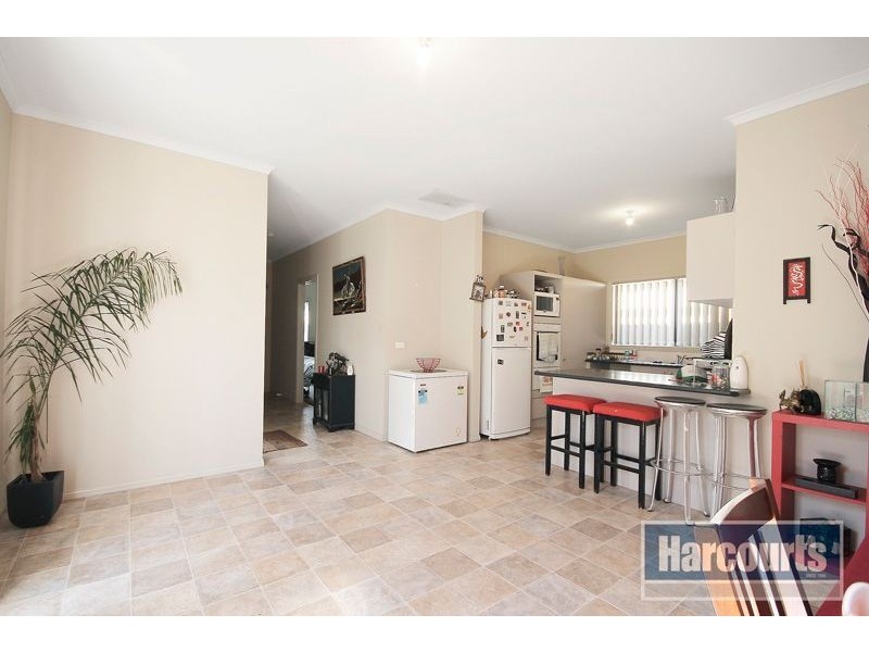 56 Sarton Link, Pakenham VIC 3810