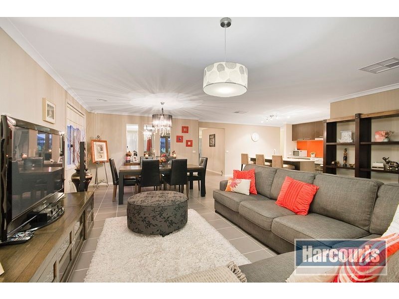 31 Gallery Way, Pakenham VIC 3810