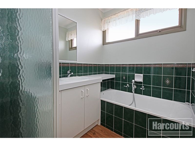 9 Angus Court, Pakenham VIC 3810