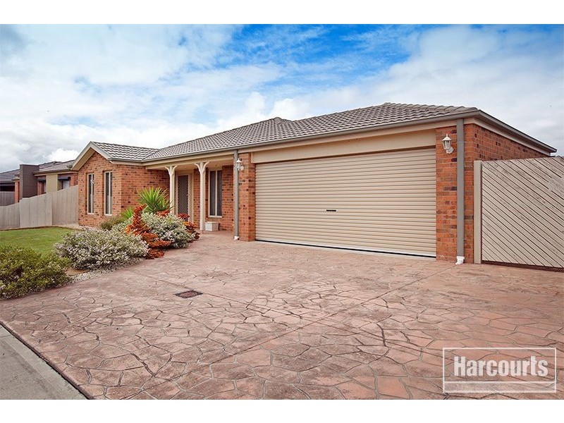 6 Bellairs Place, Koo Wee Rup VIC 3981