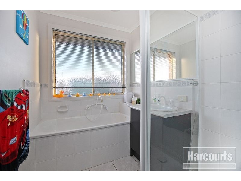 47 Tuscany Rise, Pakenham VIC 3810