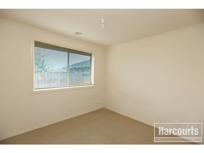 8 Acre Court, Pakenham VIC 3810