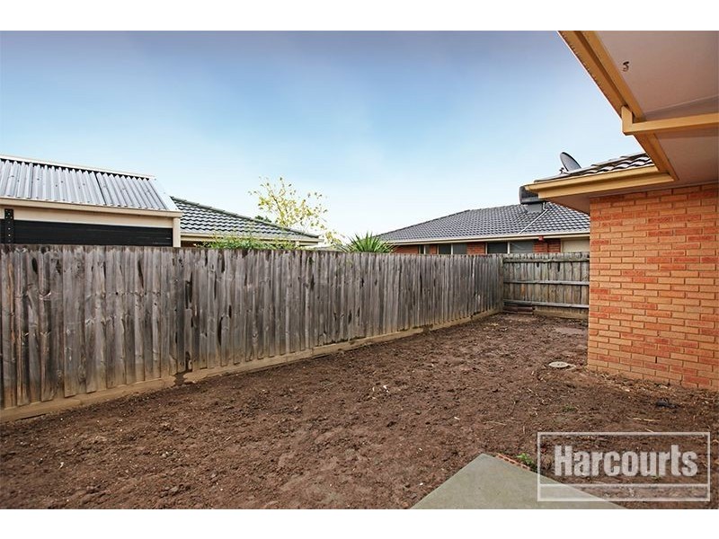 8 Acre Court, Pakenham VIC 3810