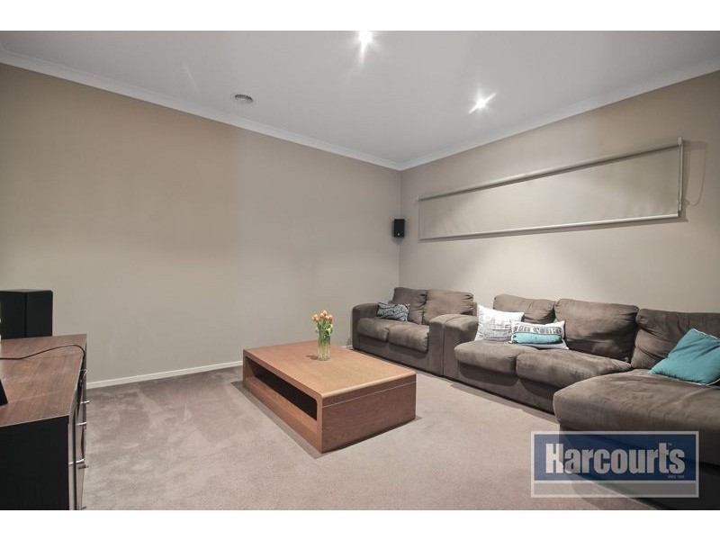 23 Rush Lily Drive, Officer VIC 3809