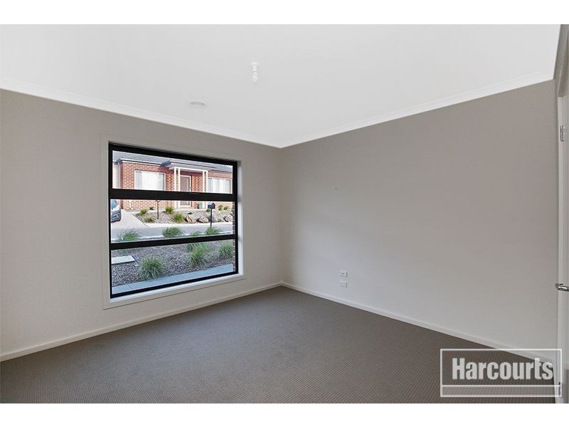 12/3 Manor View, Pakenham VIC 3810