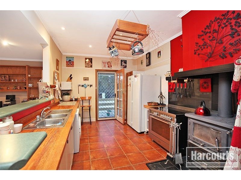 29 Turramurra Road, Maryknoll VIC 3812