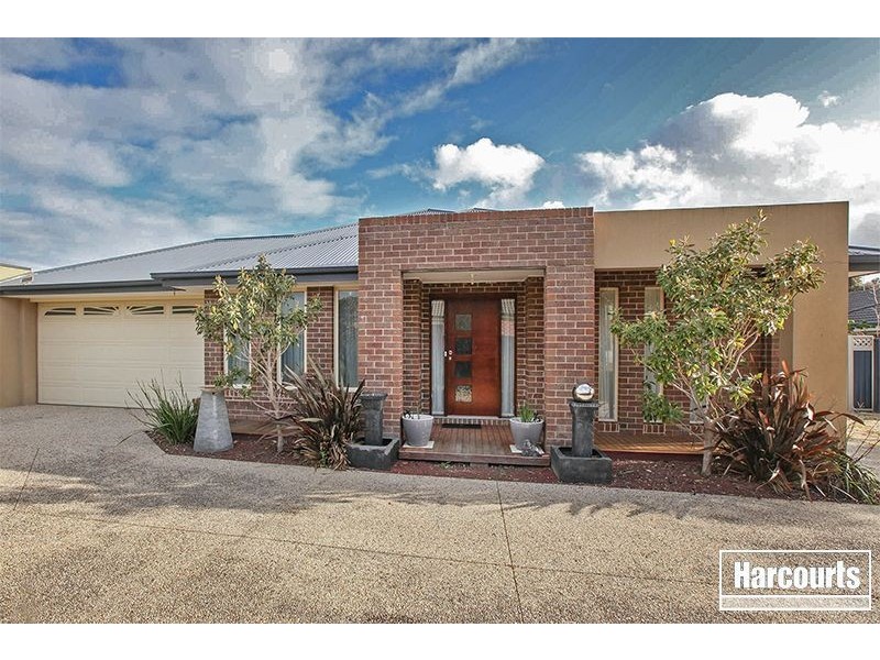 9 Birch Court, Pakenham VIC 3810