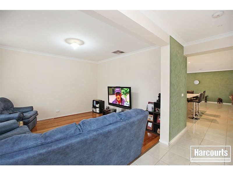 9 Birch Court, Pakenham VIC 3810