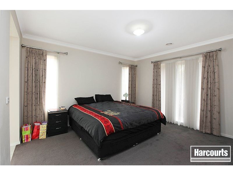 9 Birch Court, Pakenham VIC 3810