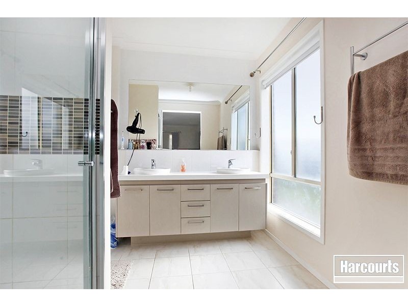 9 Birch Court, Pakenham VIC 3810