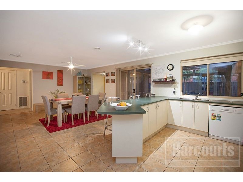 22 Blackwood Drive, Pakenham VIC 3810