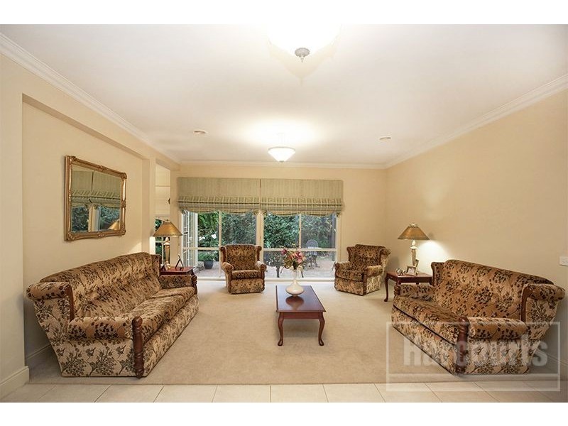 26 Stockmans Circuit, Pakenham VIC 3810