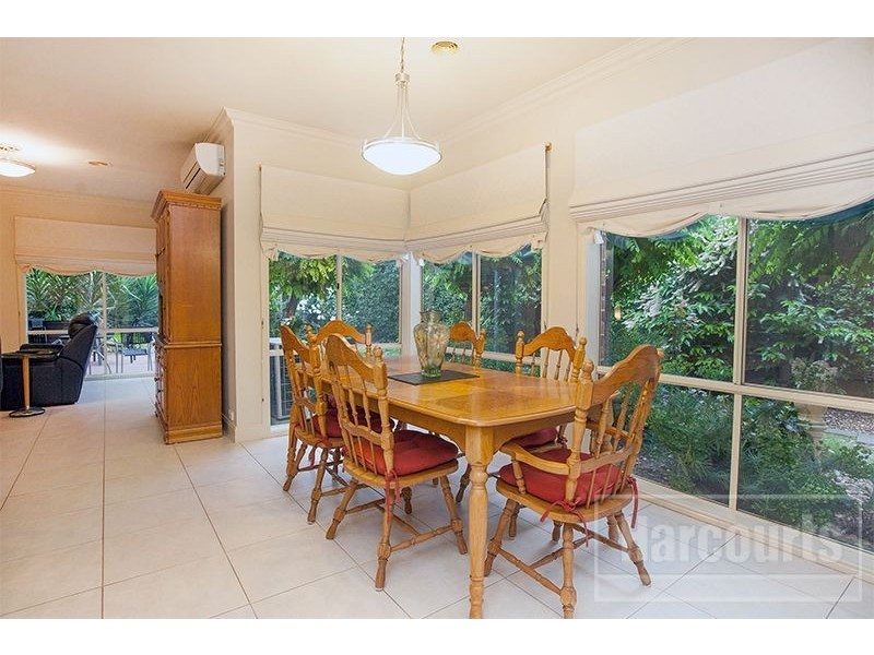 26 Stockmans Circuit, Pakenham VIC 3810