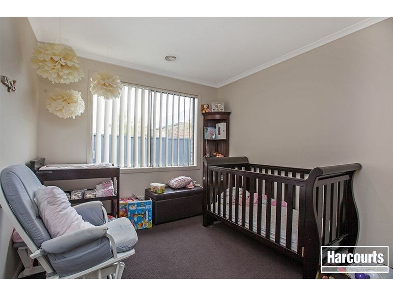 12 Scarlet Crescent, Pakenham VIC 3810