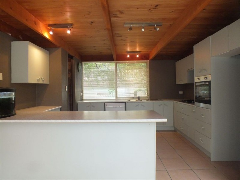 14 Rachael Court, Pakenham VIC 3810