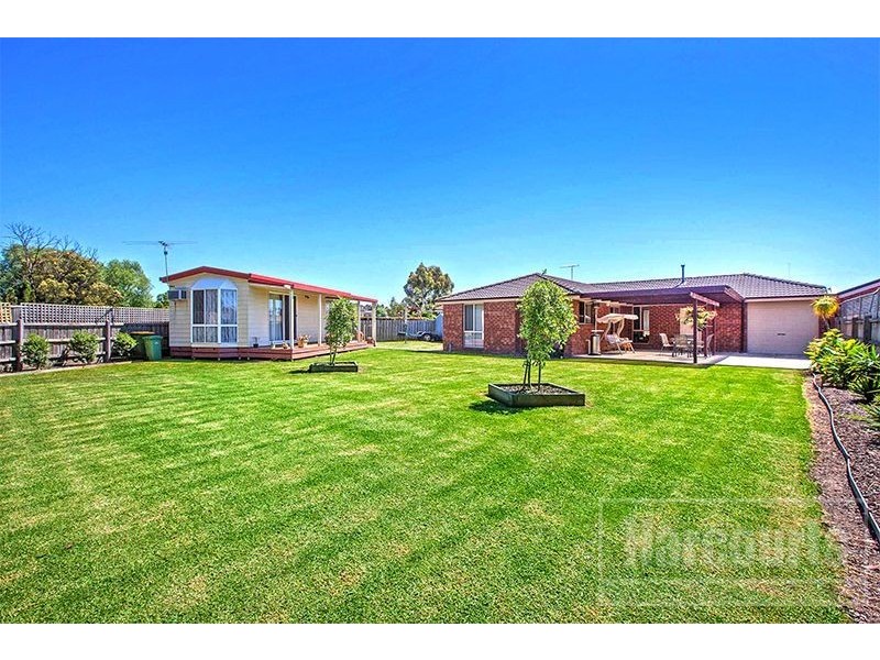 15 Joseph Court, Pakenham VIC 3810