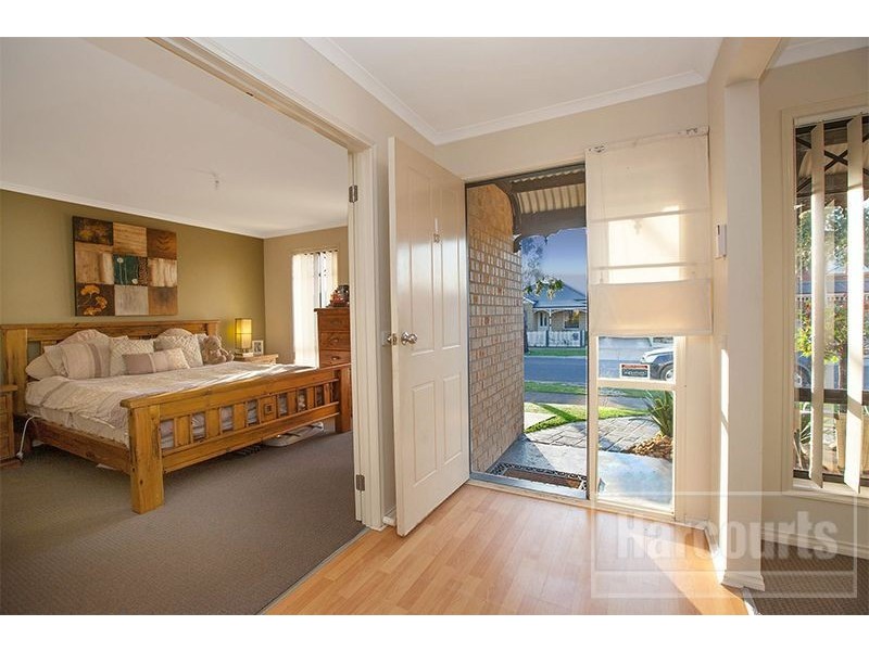 13 Barwon Drive, Pakenham VIC 3810