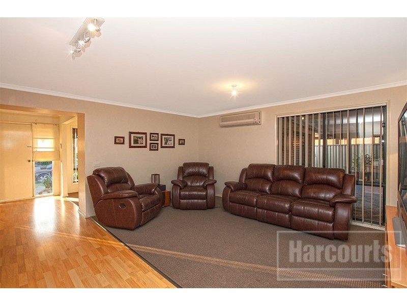 13 Barwon Drive, Pakenham VIC 3810