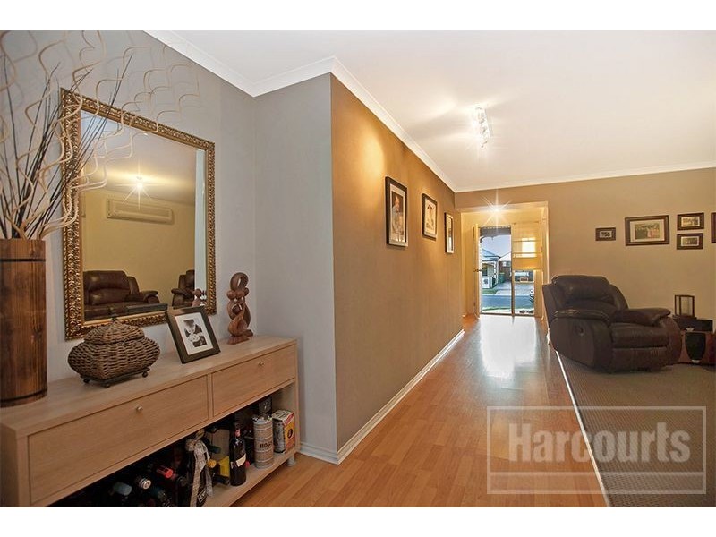 13 Barwon Drive, Pakenham VIC 3810