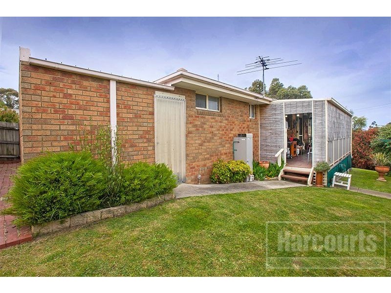 1 McCaffery Rise, Pakenham VIC 3810