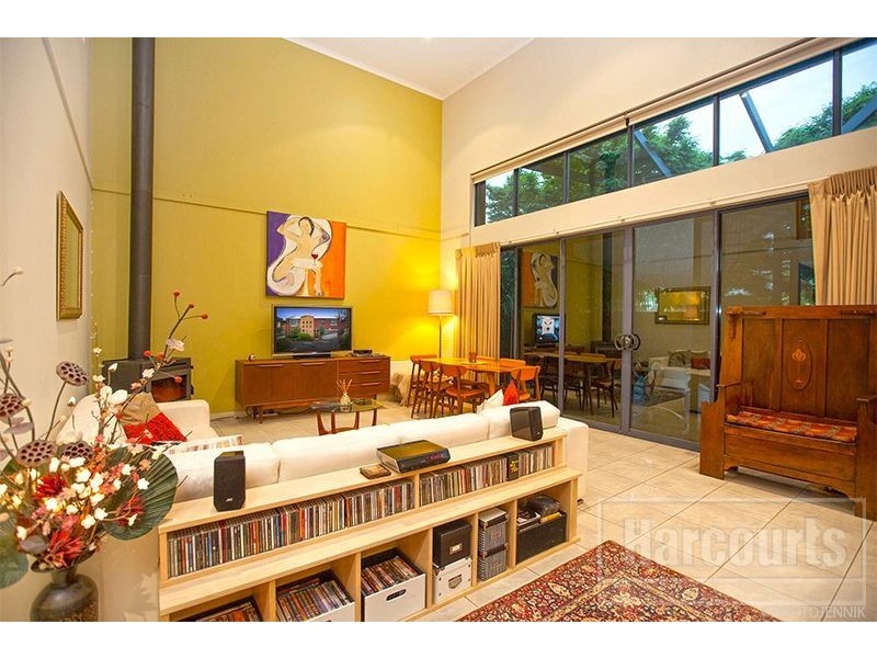 2 Derby Lane, Pakenham VIC 3810