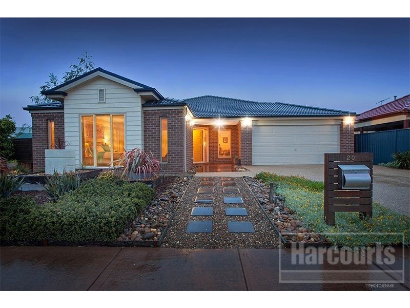 20 Ironbark Circuit, Pakenham VIC 3810