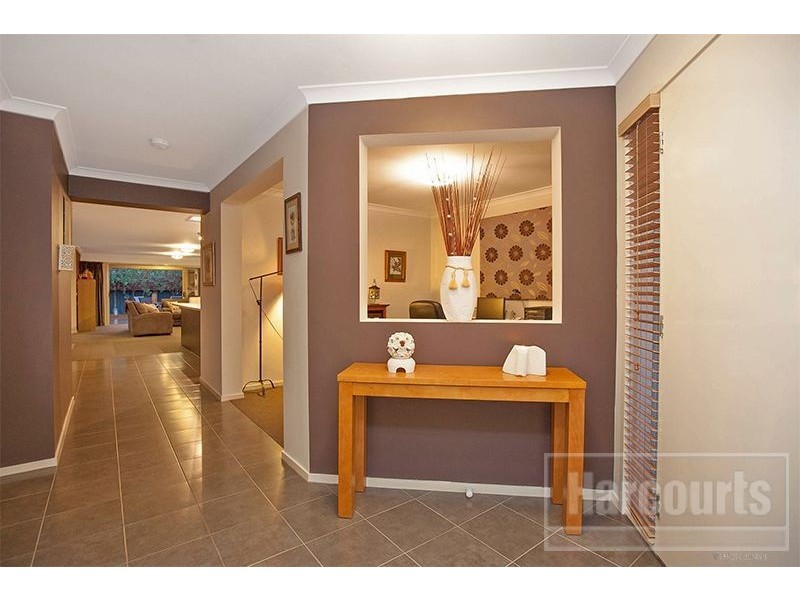 20 Ironbark Circuit, Pakenham VIC 3810