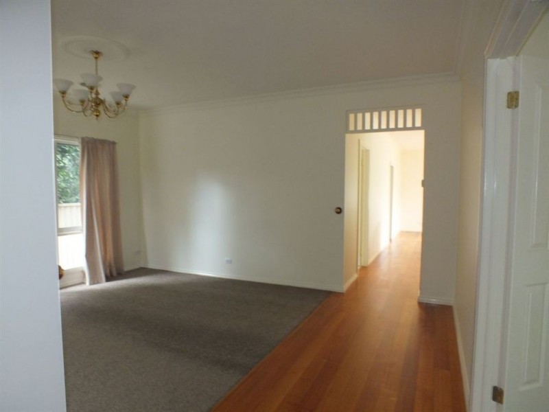 4 Cedar Lane, Pakenham VIC 3810