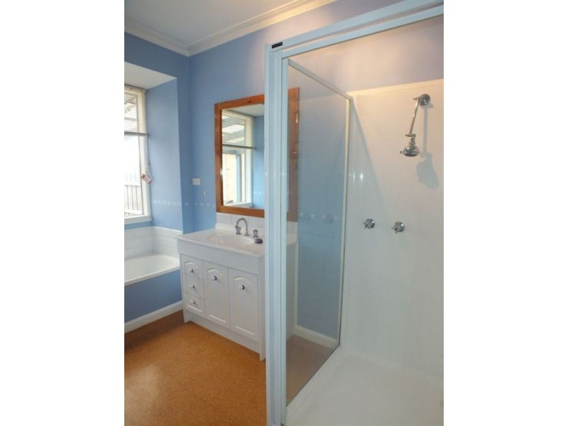 1/43 King Street, Pakenham VIC 3810