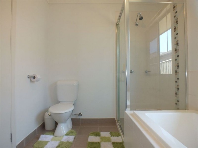 54 Algerd Way, Pakenham VIC 3810