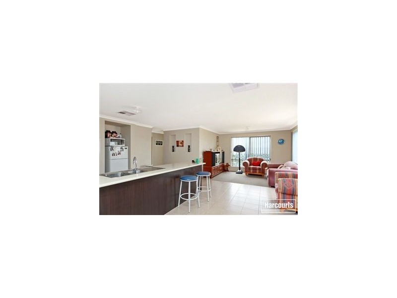 23 Manna Gum Drive, Pakenham VIC 3810