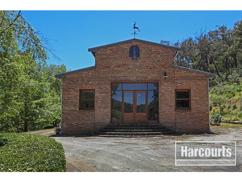 332 Garfield North Road, Garfield North VIC 3814