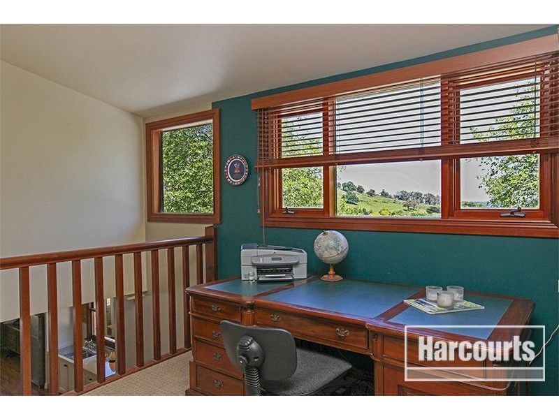 332 Garfield North Road, Garfield North VIC 3814