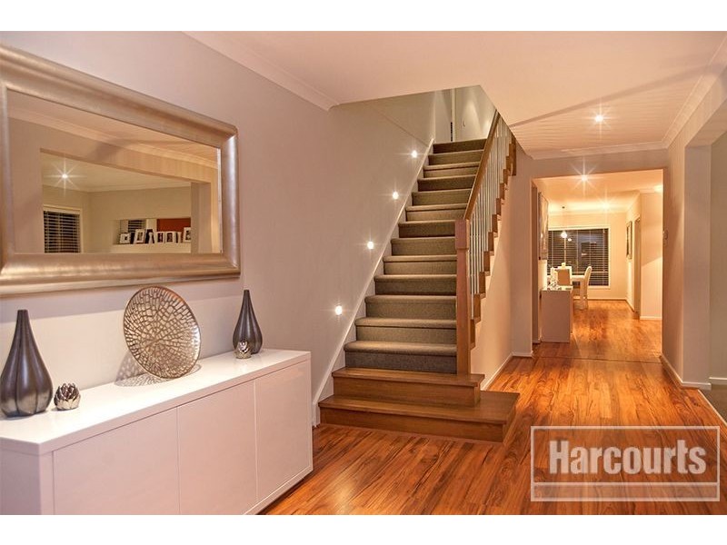 6 Flemington Rise, Officer VIC 3809