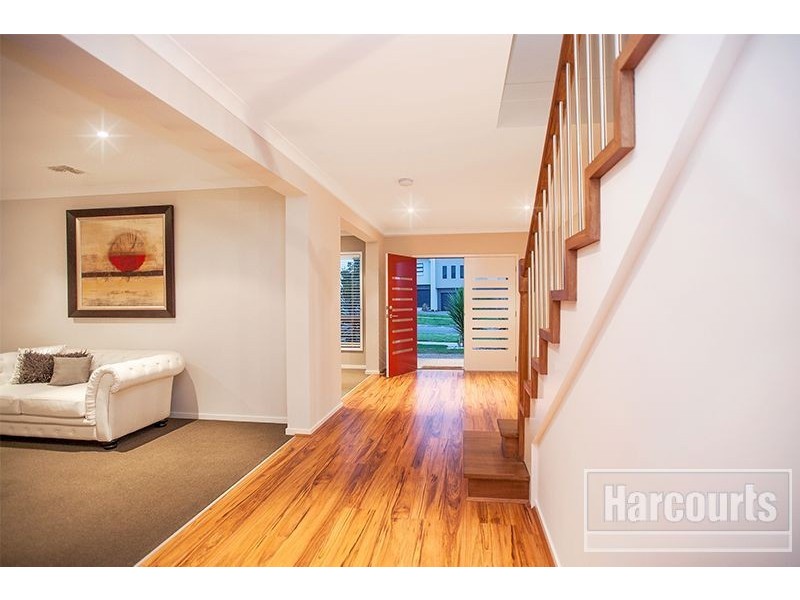 6 Flemington Rise, Officer VIC 3809