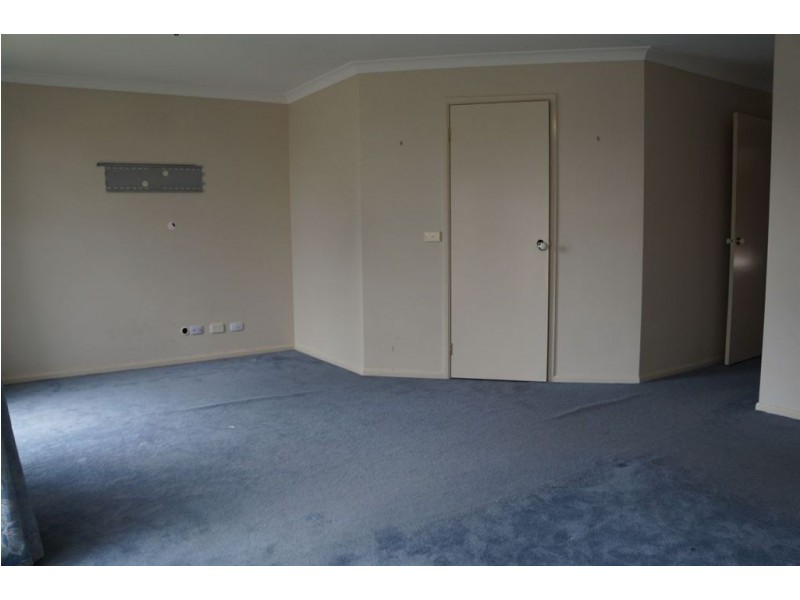 26 Barwon Drive, Pakenham VIC 3810