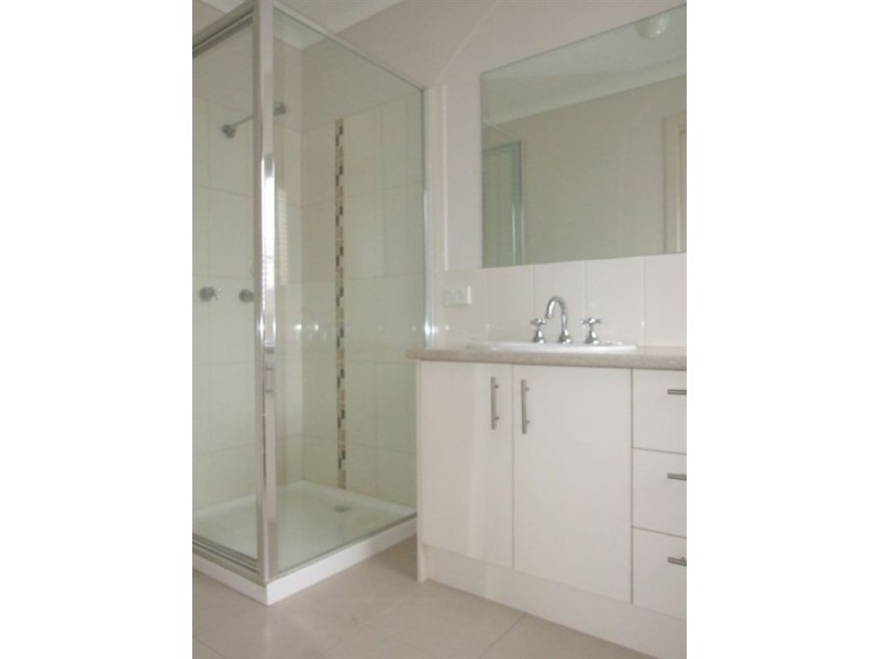 2 Volta Lane, Pakenham VIC 3810