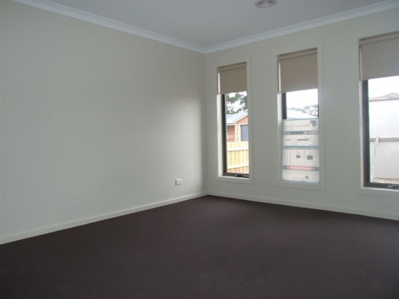 58 Melissa Way, Pakenham VIC 3810