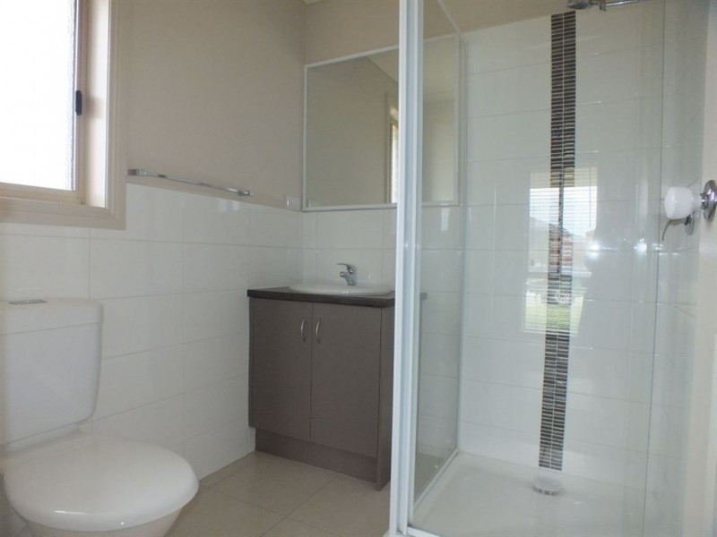 3 Whipbird Court, Pakenham VIC 3810