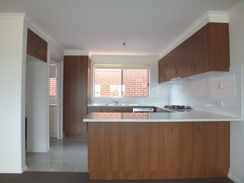 26 Discovery Street, Pakenham VIC 3810