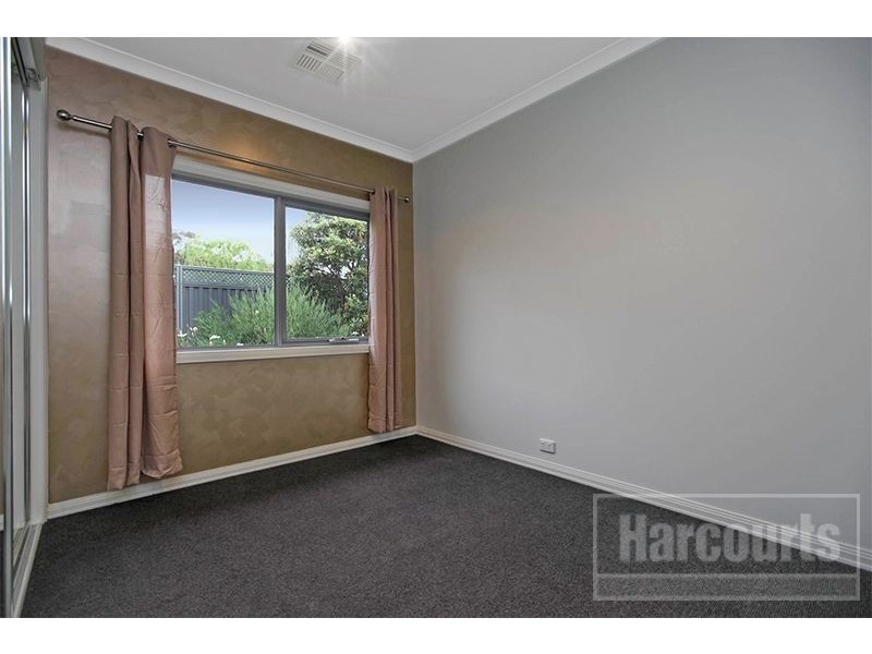 12 Wild Cherry Avenue, Pakenham VIC 3810