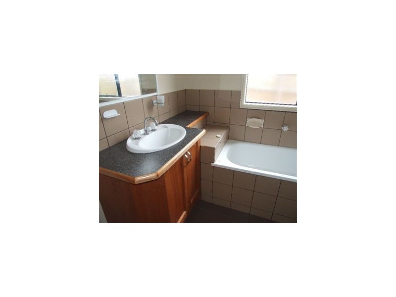 5 Blue Gum Court, Pakenham VIC 3810