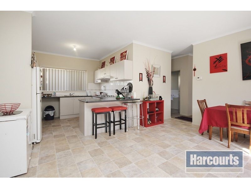 56 Sarton Link, Pakenham VIC 3810