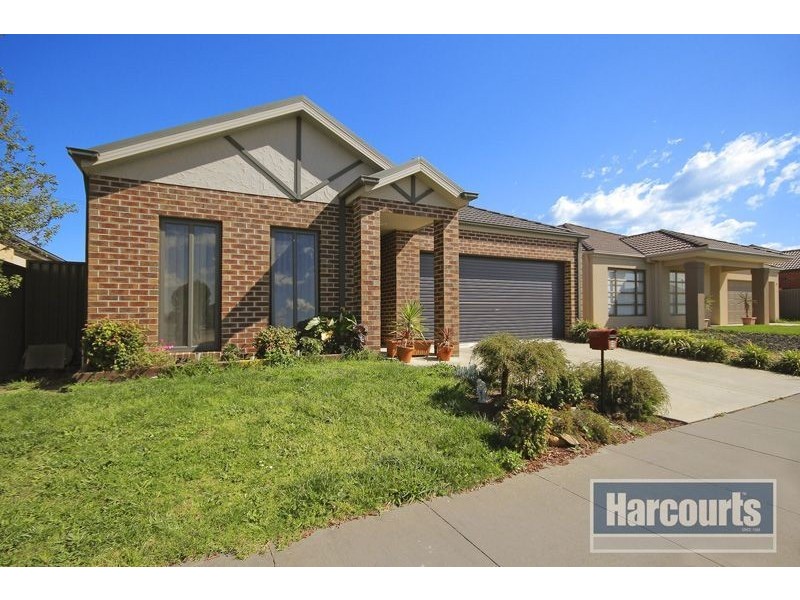56 Sarton Link, Pakenham VIC 3810