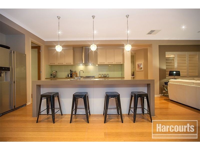 28 Downing Square, Pakenham VIC 3810