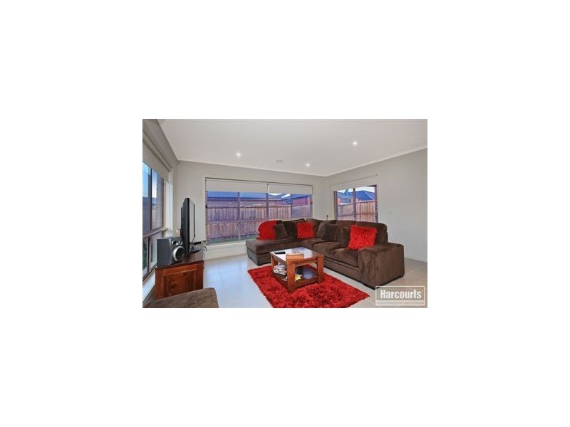 7 Verve Drive, Officer VIC 3809