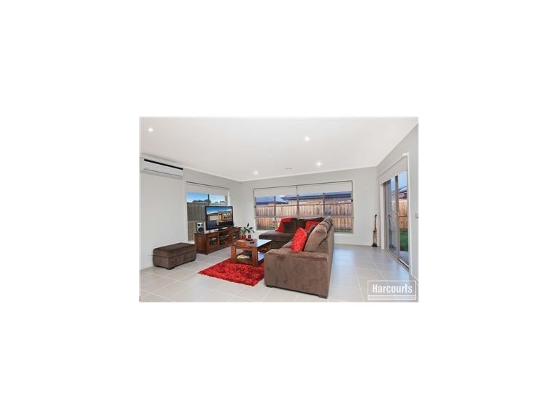 7 Verve Drive, Officer VIC 3809