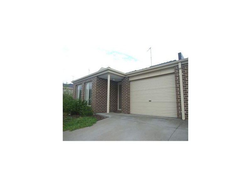 6/51 Leigh Drive, Pakenham VIC 3810