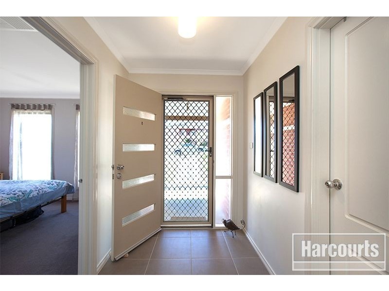 51 Manna Gum Drive, Pakenham VIC 3810