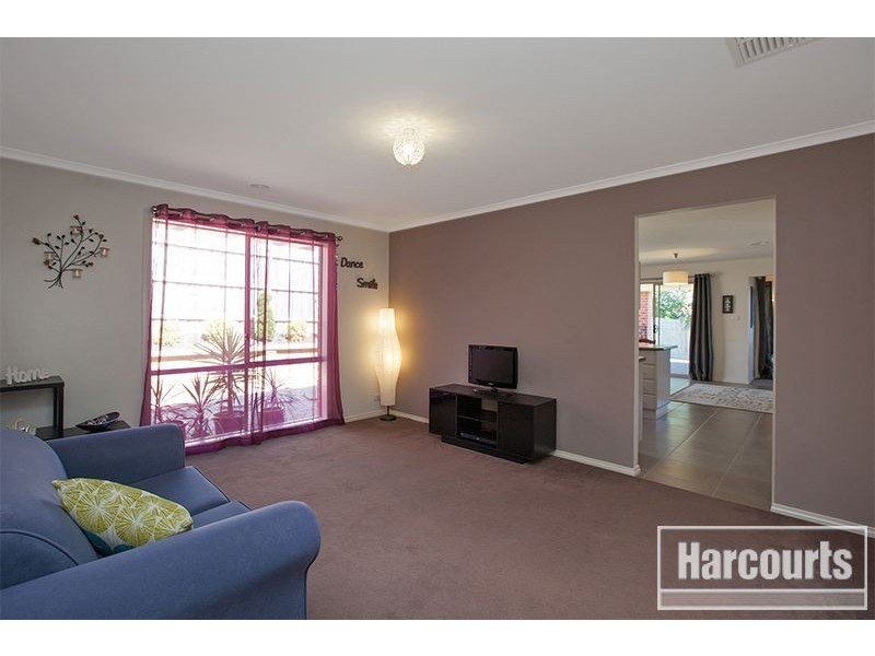 51 Manna Gum Drive, Pakenham VIC 3810